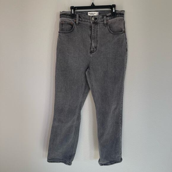 Abercrombie & Fitch Curve Love The Ankle Straight Ultra High Rise Jeans (4s) - Picture 2 of 7